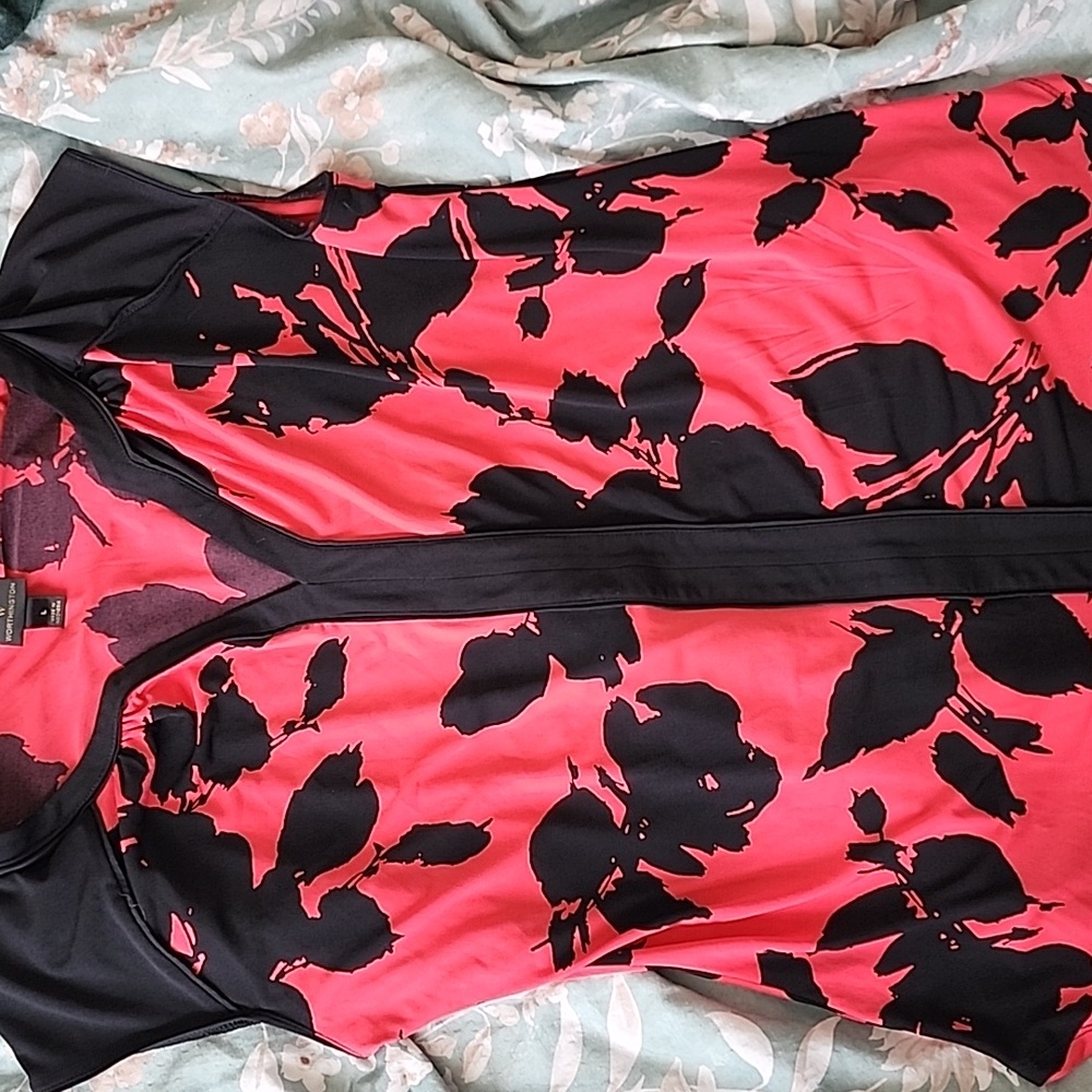 Size L shirt